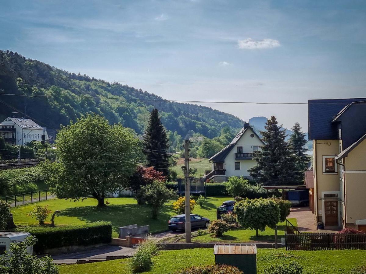 Ferienappartements Elbaussicht - Krippen Bad Schandau Bagian luar foto