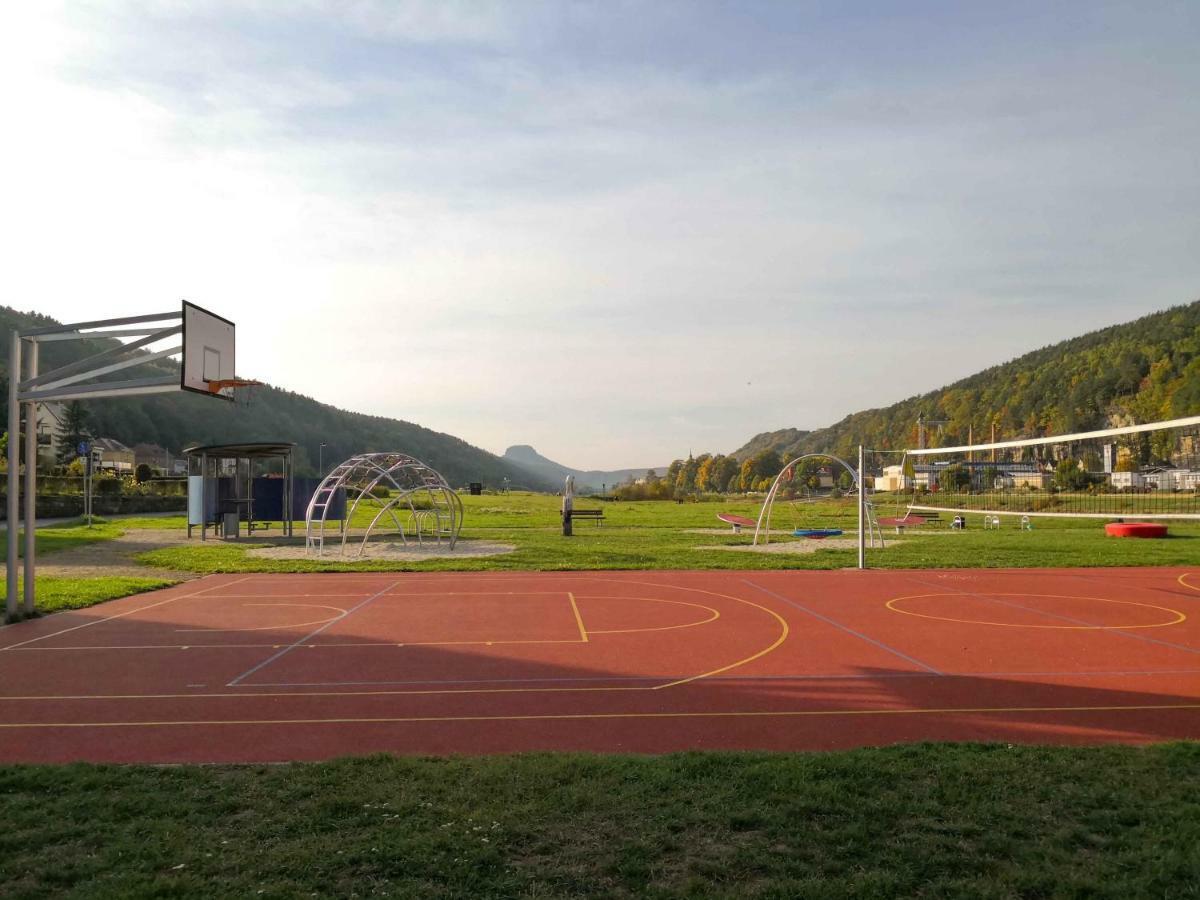 Ferienappartements Elbaussicht - Krippen Bad Schandau Bagian luar foto